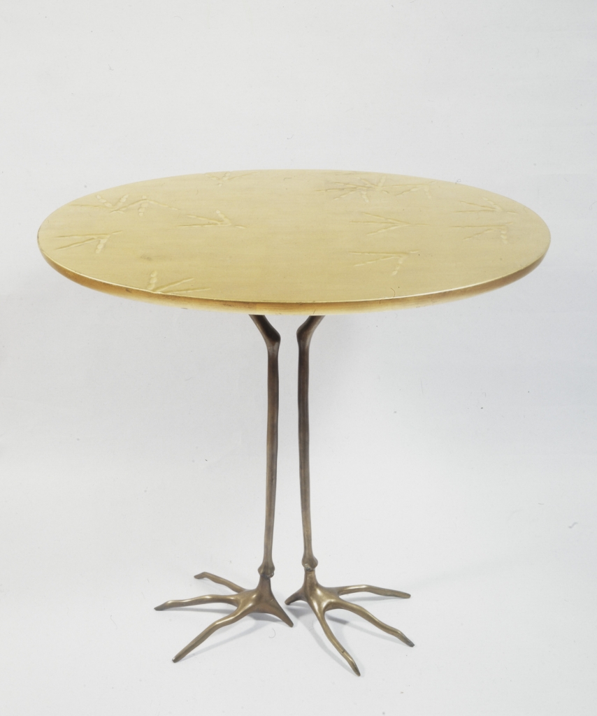 Meret Oppenheim, Tisch mit Vogelfüssen (Tavolo con zampe d‘uccello), 1939 / 1982
